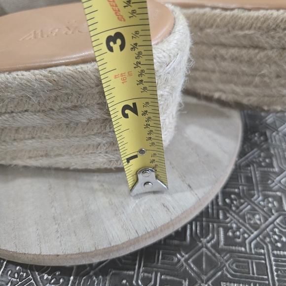 ๐ข J.Crew Espadrilles Wedges Size 10.5 Summer ๐๏ธ Fun! - Picture 9 of 12